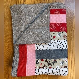DOG quilt lap quilt hand crafted NEW
